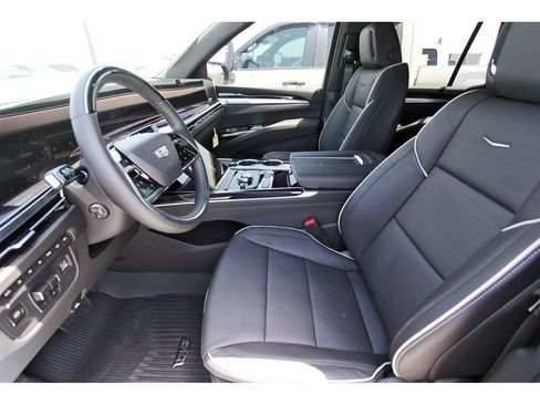 New 2026 Cadillac Escalade Sport w/ Touring Package AWD/4WD image 6