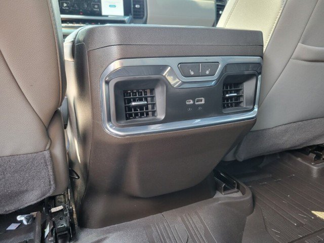 Used 2023 GMC Sierra 1500 SLT w/ SLT Premium Plus Package RWD image 28