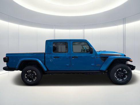 New 2026 Jeep Gladiator Rubicon AWD/4WD image 3