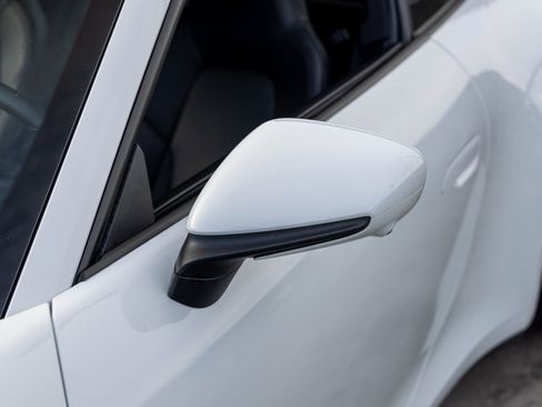 Certified 2024 Porsche 911 Carrera GTS image 17