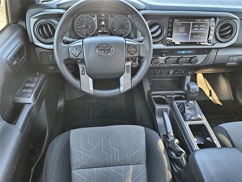 Used 2023 Toyota Tacoma TRD Off-Road image 21