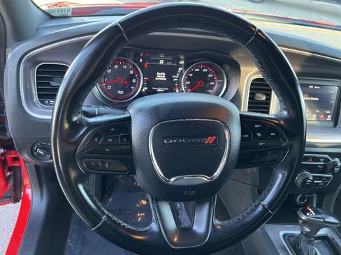 Used 2020 Dodge Charger SXT w/ Driver Convenience Group image 14
