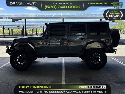Used 2015 Jeep Wrangler Unlimited Rubicon w/ Max Tow Package AWD/4WD image 4