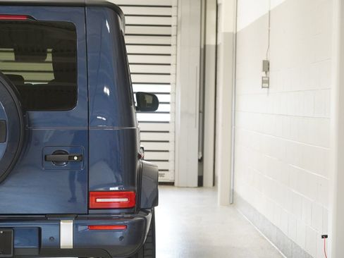 Certified 2025 Mercedes-Benz G 550 image 10