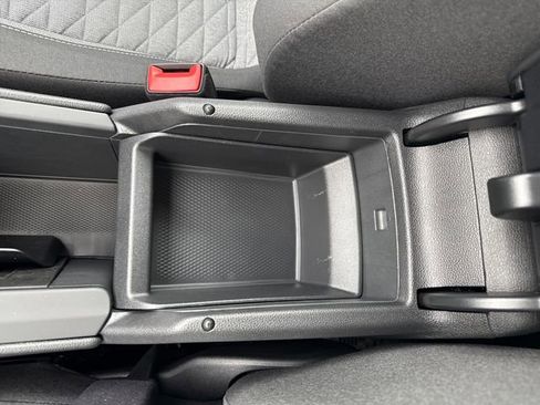 New 2026 Volkswagen Tiguan S AWD/4WD image 28