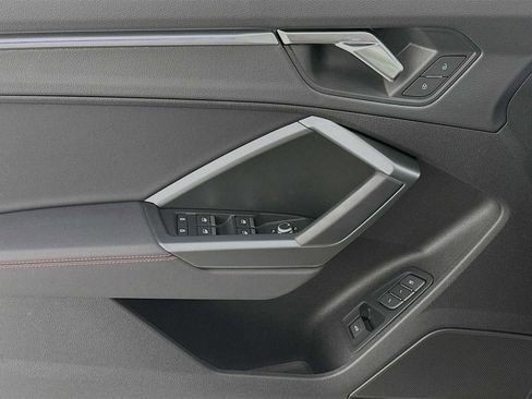 Used 2025 Audi Q3 2.0T Premium Plus w/ Premium Plus Package image 17