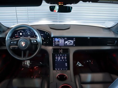 Certified 2024 Porsche Taycan image 12