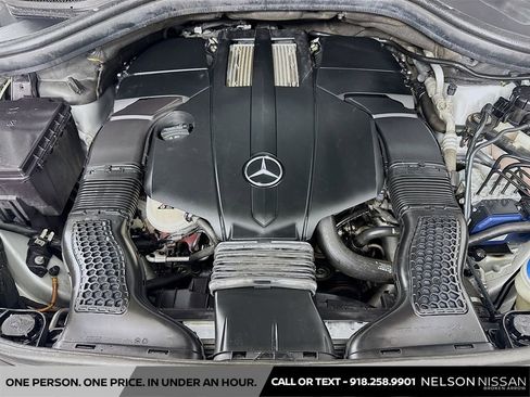 Used 2019 Mercedes-Benz GLS 450 4MATIC image 32