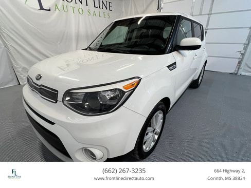 Used 2019 Kia Soul + FWD image 3