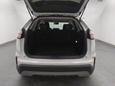 Used 2023 Ford Edge SEL image 29