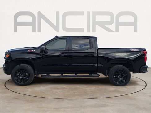 Used 2022 Chevrolet Silverado 1500 Custom Trail Boss w/ LPO, Dark Essentials Package AWD/4WD image 7