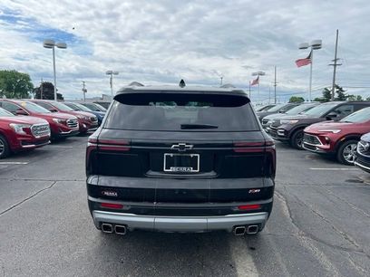 Used 2024 Chevrolet Traverse Z71