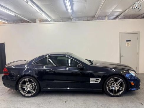 Used 2011 Mercedes-Benz SL 63 AMG image 12