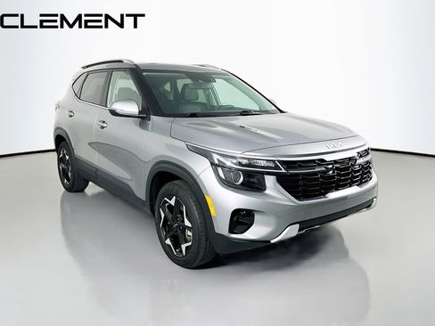 Used 2024 Kia Seltos EX AWD/4WD image 5