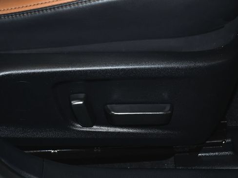 Used 2022 Lexus IS 300 AWD w/ Premium Package image 53