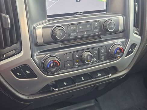 Used 2017 GMC Sierra 2500 SLT AWD/4WD image 21