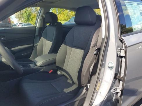 New 2025 Honda Accord SE image 19