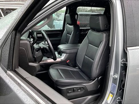 Used 2025 Chevrolet Silverado 2500 LTZ w/ LTZ Plus Package AWD/4WD image 24
