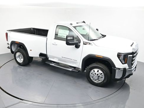 New 2026 GMC Sierra 3500 SLE image 22