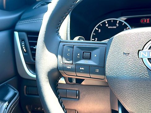 New 2026 Nissan Rogue SV FWD image 19