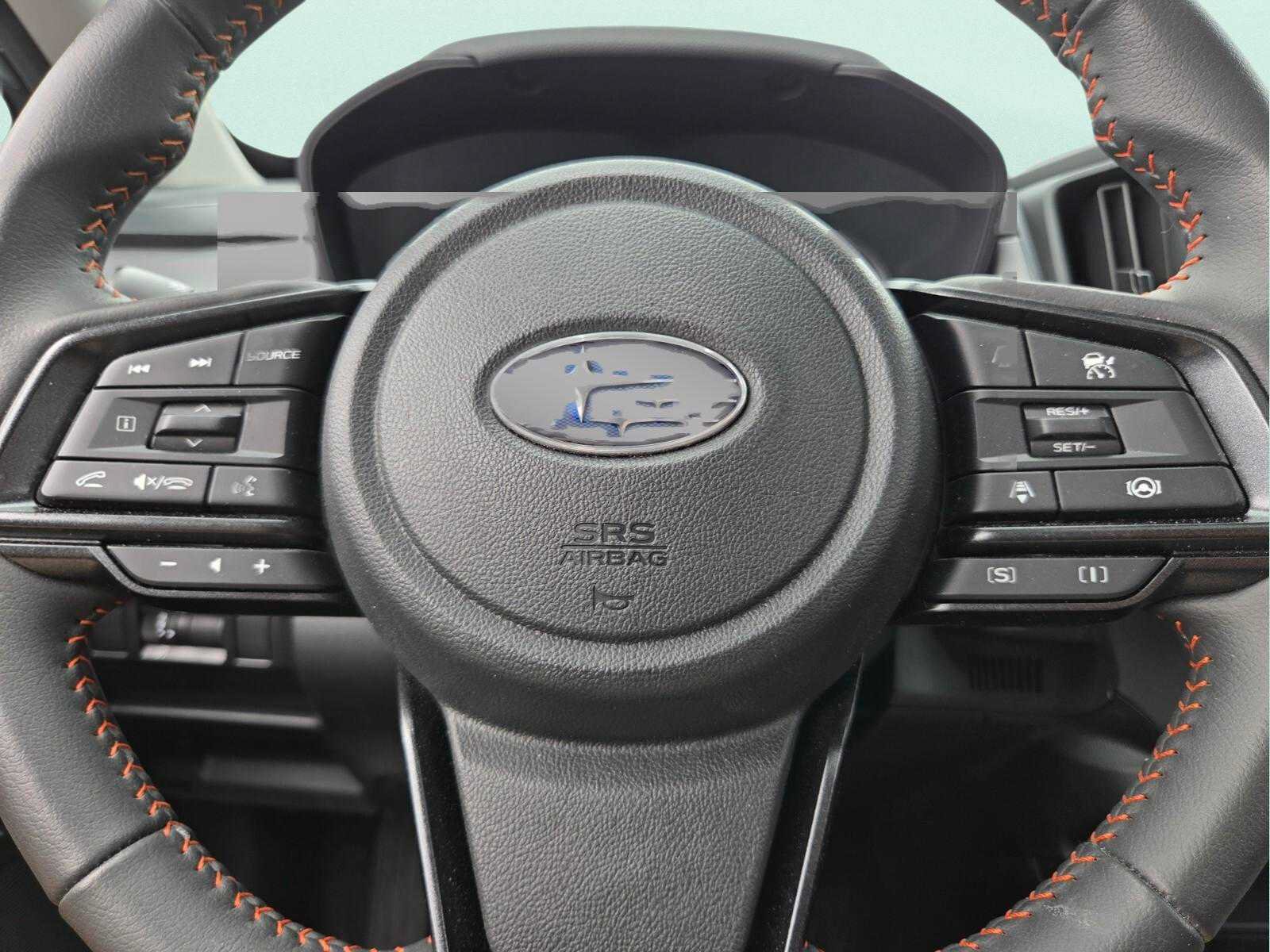 Used 2025 Subaru Crosstrek 2.5i Limited w/ Popular Package #3A AWD/4WD image 34