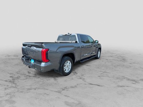 Used 2023 Toyota Tundra SR5 w/ SR5 Premium Package AWD/4WD image 8