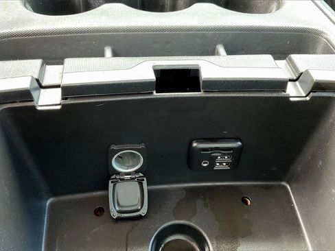 Used 2017 Chevrolet Silverado 1500 W/T image 23