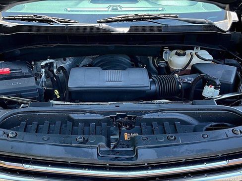 Used 2022 Chevrolet Silverado 1500 High Country AWD/4WD image 10