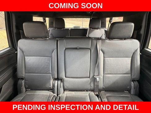 Used 2022 Chevrolet Suburban LT image 28