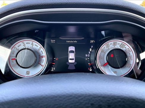 Used 2022 Dodge Challenger R/T w/ Shaker Package image 13