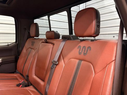 Used 2018 Ford F250 King Ranch w/ King Ranch Ultimate Package AWD/4WD image 23