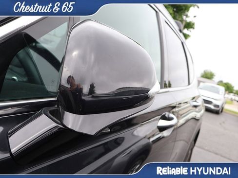 Used 2023 Hyundai Santa Fe SEL w/ Premium Package FWD image 13
