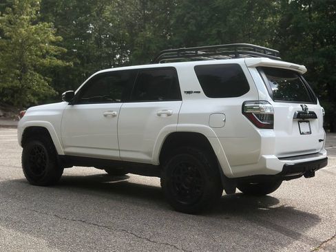 Used 2024 Toyota 4Runner TRD Pro AWD/4WD image 8