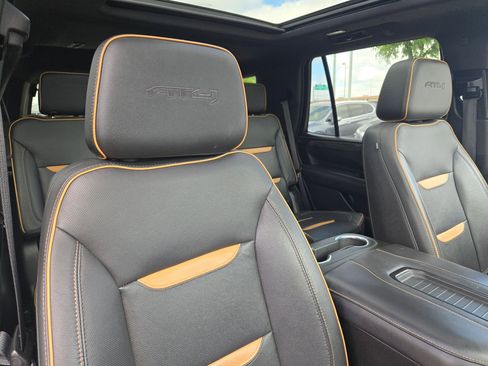 Used 2023 GMC Yukon AT4 image 44