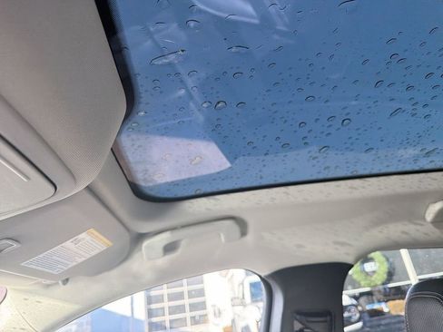 Used 2021 Ford Mustang Mach-E Premium image 22