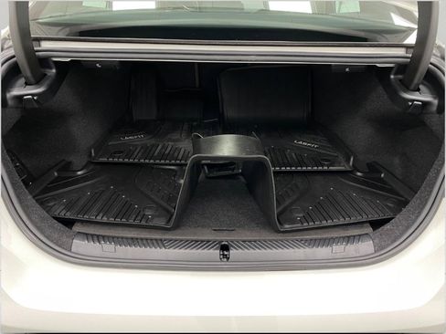 Certified 2024 BMW 530i xDrive w/ Convenience Package image 5