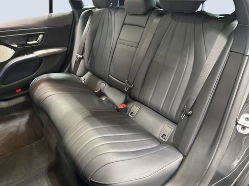 Certified 2022 Mercedes-Benz EQS 580 4MATIC Sedan image 14