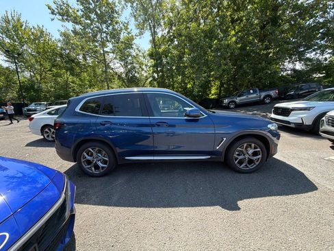 Used 2023 BMW X3 xDrive30i w/ Premium Package AWD/4WD image 4