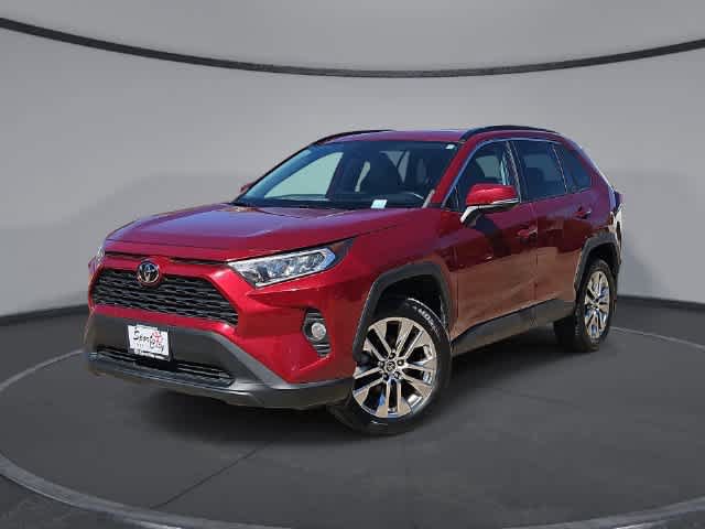 Used 2021 Toyota RAV4 XLE Premium FWD image 1