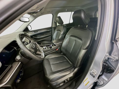 Used 2022 Jeep Grand Cherokee Limited 4xe AWD/4WD image 13