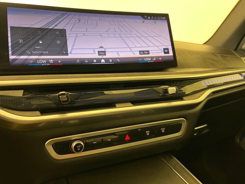 Used 2024 BMW X5 sDrive40i image 25