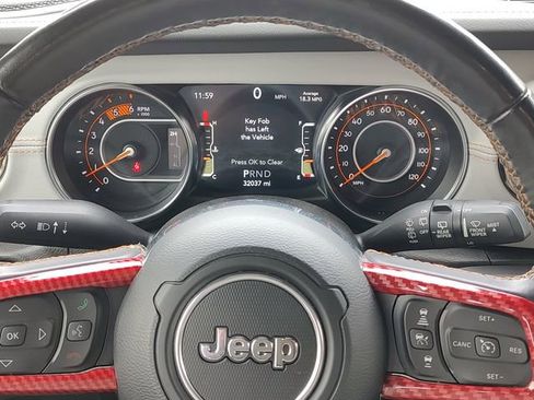 Certified 2022 Jeep Wrangler Unlimited Sahara image 12