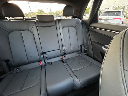 Used 2025 Audi Q3 2.0T Premium w/ Convenience Package image 14