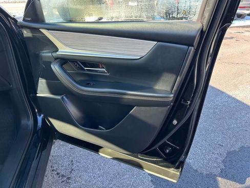 Used 2025 MAZDA CX-70 3.3 Turbo w/ Premium Package AWD/4WD image 24