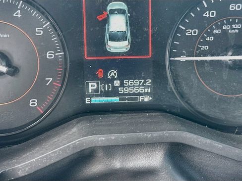Used 2021 Subaru Crosstrek 2.0i AWD/4WD image 12