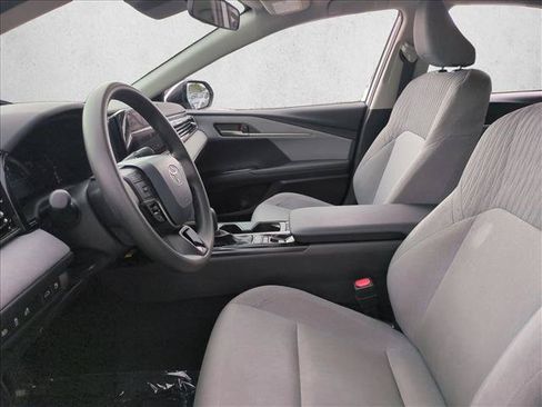 Used 2025 Toyota Camry LE FWD image 15