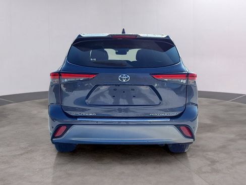 Used 2021 Toyota Highlander Platinum image 5