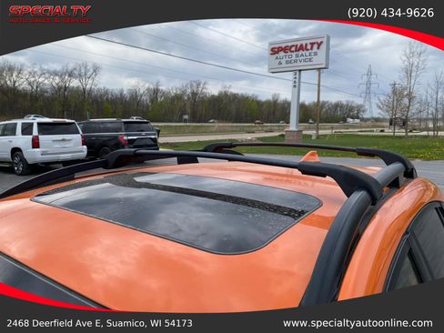 Used 2019 Subaru Crosstrek 2.0i Limited w/ Moonroof Package w/Navigation AWD/4WD image 10