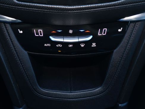 Certified 2021 Cadillac XT5 Premium Luxury image 29