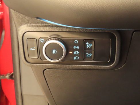 Used 2025 Ford Explorer ST AWD/4WD image 24